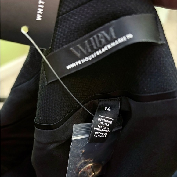 🆕 White House Black Market Black Blazer with Gold Buttons - Picture 7 of 11